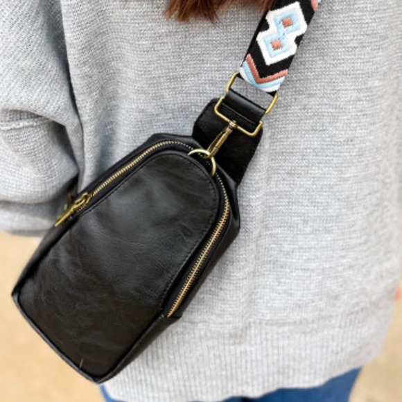 Black Aztec Western Bohemian Vegan Faux Leather Crossbody Fanny Bag - Picture 5 of 7